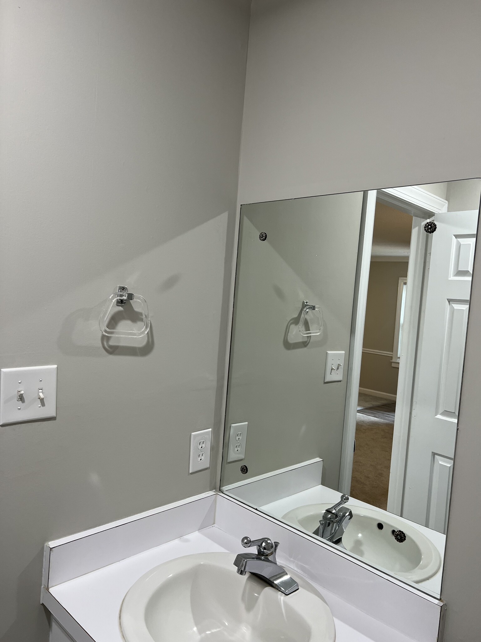 Building Photo - 2505 Saint Christopher Cir SW
