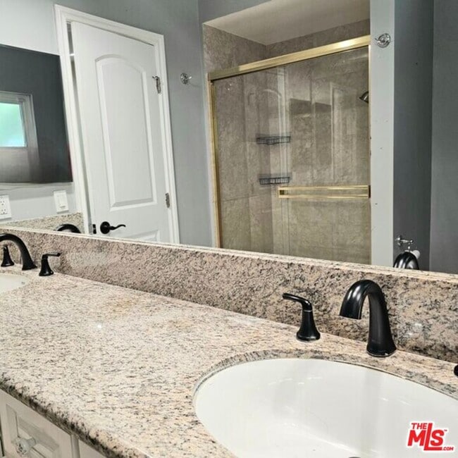 Building Photo - 20811 Tiara St