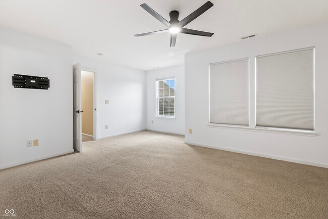 Building Photo - 11243 Catalina Dr