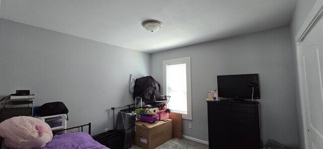 Bedroom 2A - 3834 E Edgerton Ave
