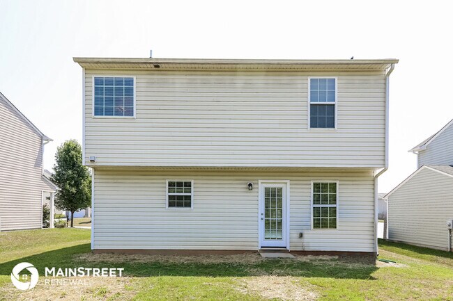 Building Photo - 3084 Bushfield Dr