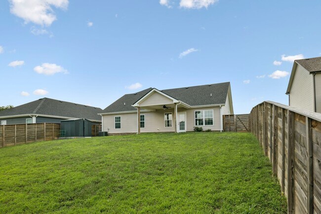Building Photo - 219 Dugger Dr