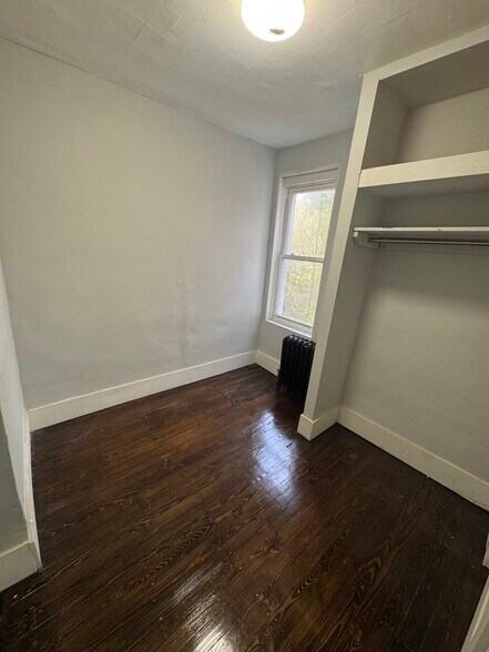 Building Photo - 4253 N 17th St