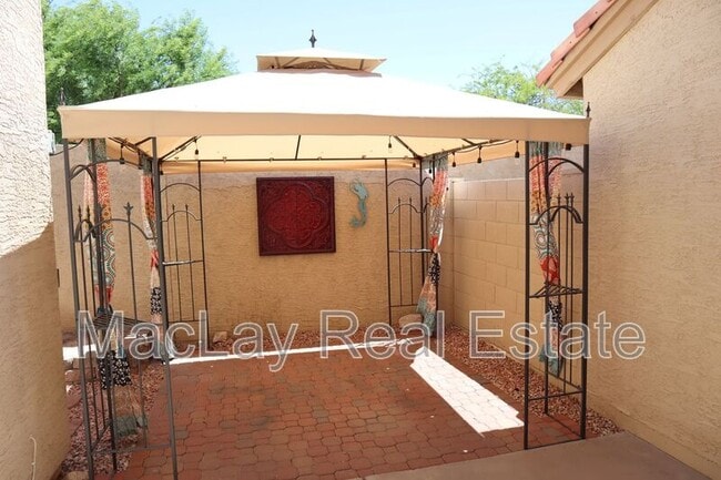 Building Photo - 4275 E Cassia Way