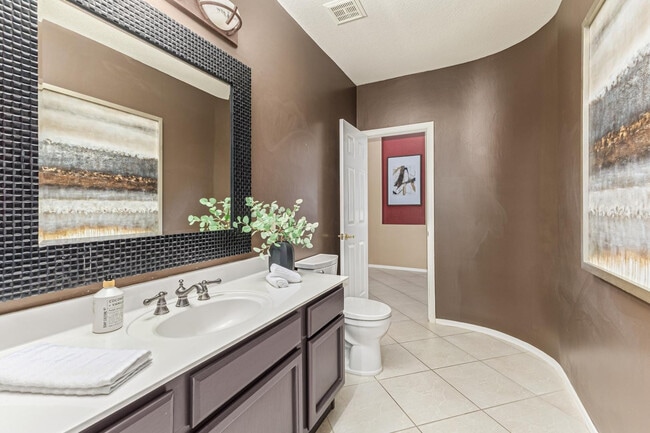 Building Photo - 4843 E Windstone Trl