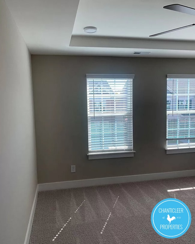 Building Photo - 1745 Eastfall St