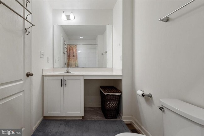 Building Photo - 35 Mengel Rd