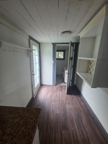 Building Photo - 801 S 7th St