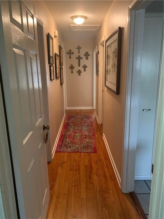 Building Photo - 4117 Cott St