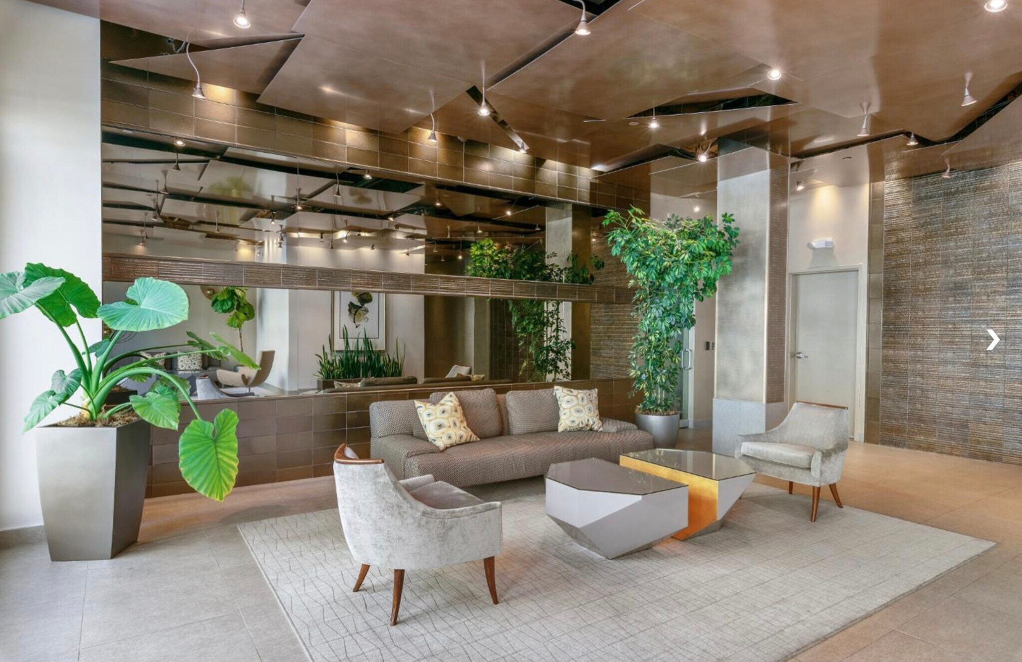 Building Photo - 1868 Van Ness Ave