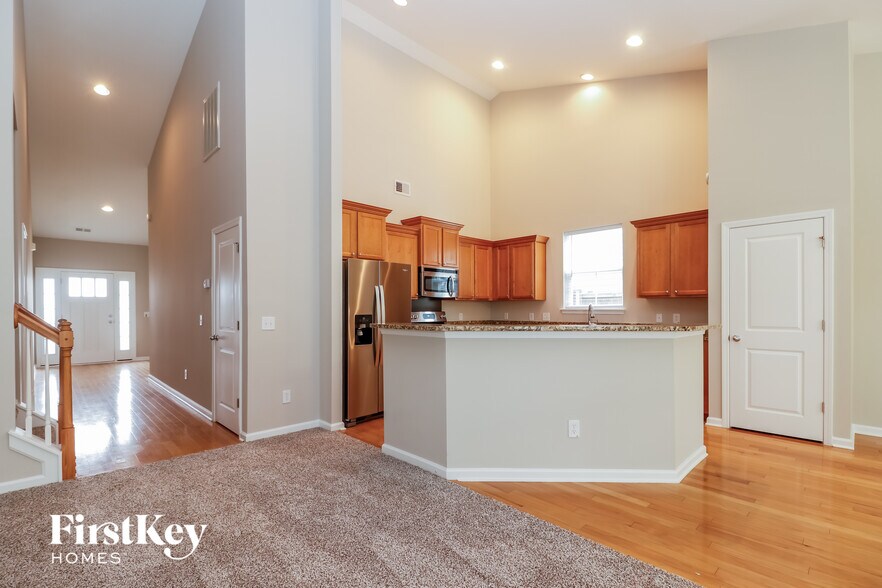 Building Photo - 115 Marinella Dr