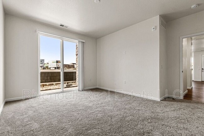 Building Photo - 23548 E Ida Dr