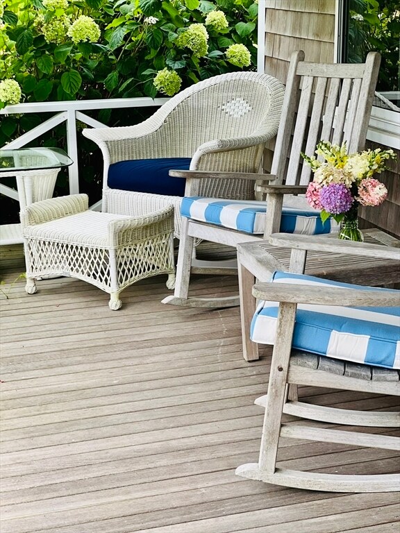 Building Photo - 28 Morey Ln