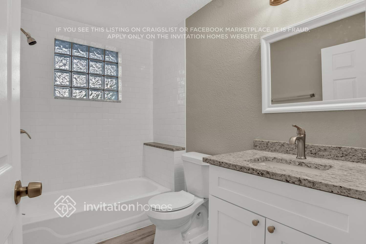 Building Photo - 4919 Aventura Blvd