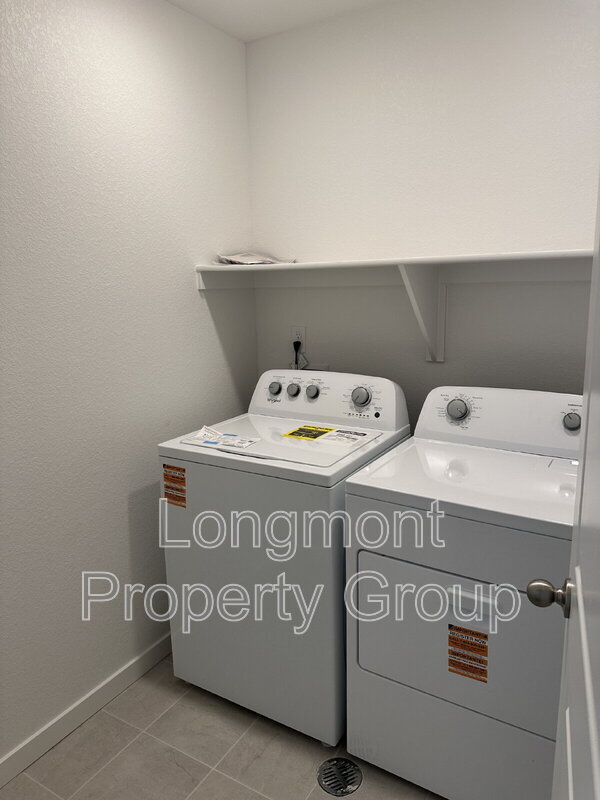 Building Photo - 13609 Topaz Pl