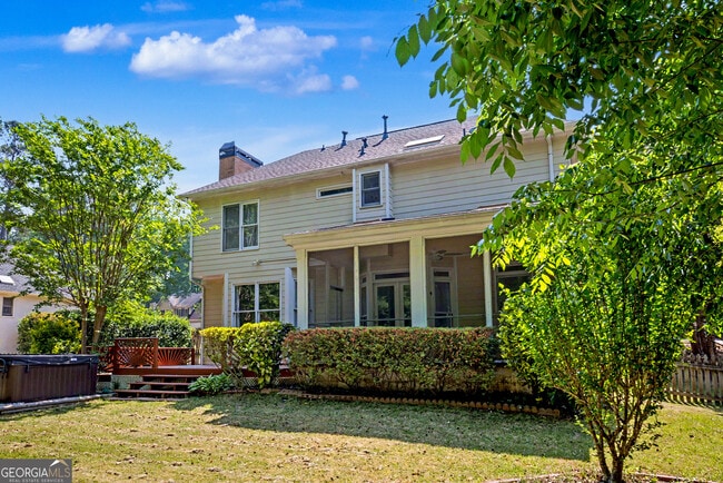 Building Photo - 322 Welton Way