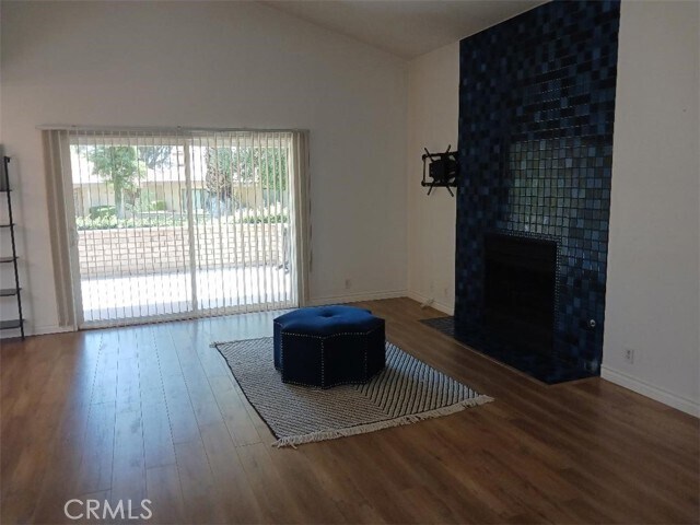 Building Photo - 2679 N Whitewater Club Dr