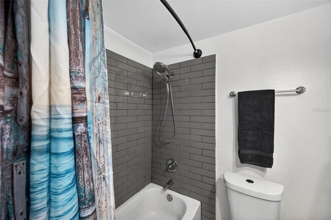 Building Photo - 4324 16th Ave S