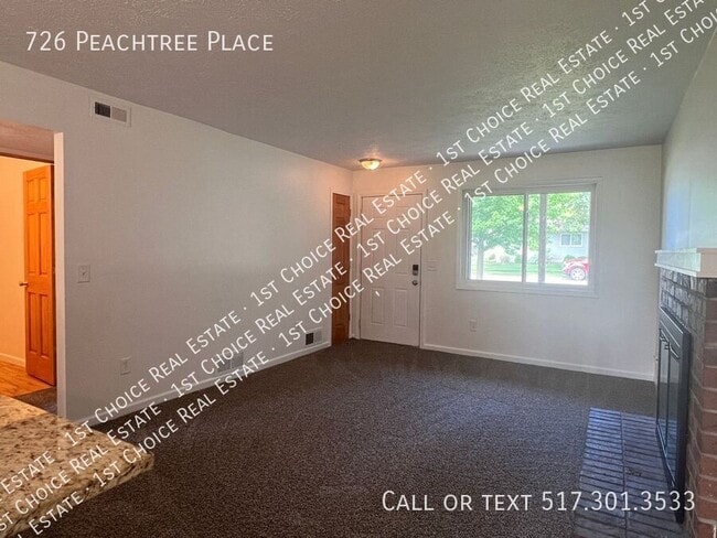 Building Photo - 726 Peachtree Pl