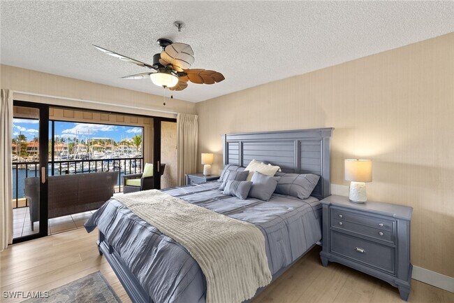 Building Photo - 3170 Matecumbe Key Rd