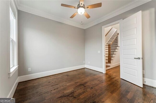 Building Photo - 339 Brownstones Cir NE