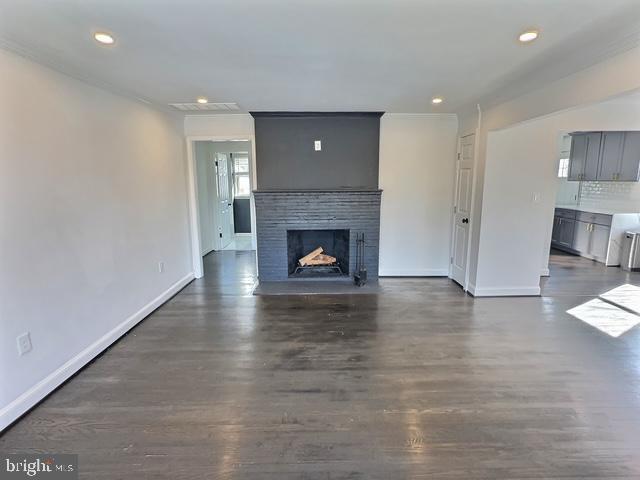 Building Photo - 2913 Fairlawn St