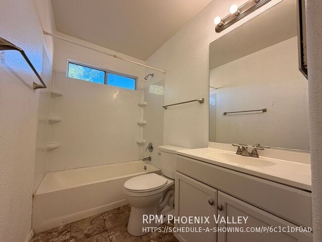 Building Photo - 3310 W Golden Ln