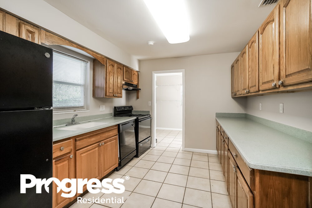 Building Photo - 344 Crestwood Ave