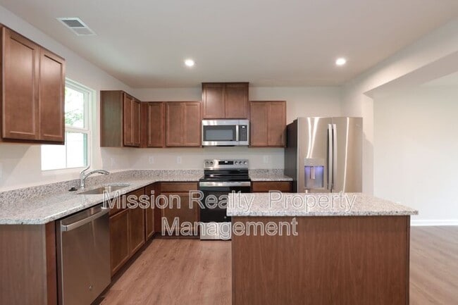 Building Photo - 1164 Canterbury Rdg Rd