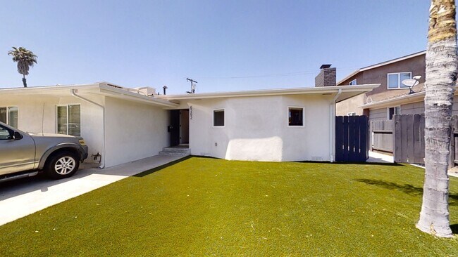 Building Photo - Newly Renovated, 7 BD 4 BR, Close to Campus!