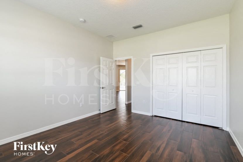 Building Photo - 1722 Brassie Ct
