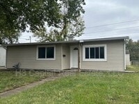 Building Photo - 3045 Dale Ave