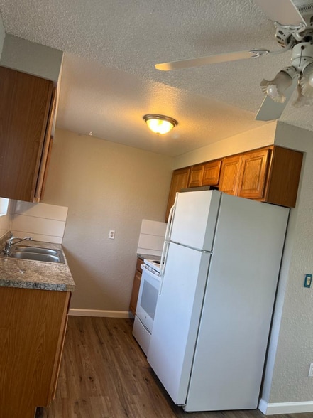 Building Photo - 1126 Benham Ct