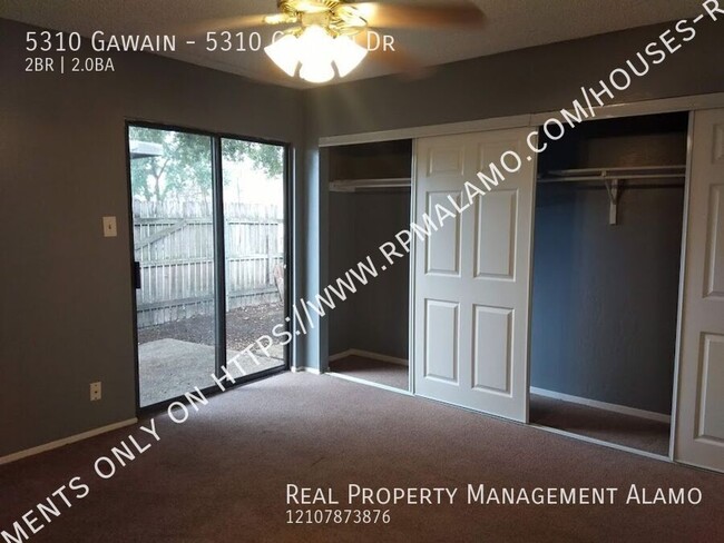 Building Photo - **COMING SOON! ** 2 Bedroom 2 Bath Town House