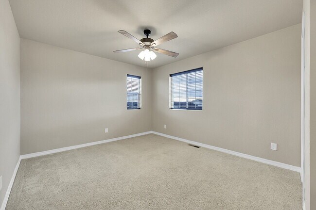 Building Photo - $2,795 - 3 Bed, 2.5 Bath Home with Fenced ...