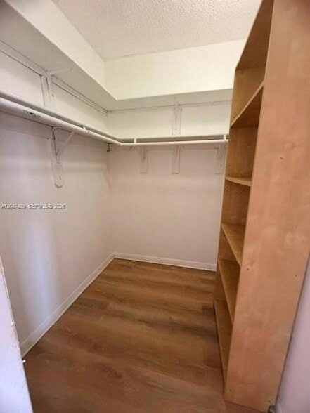 Building Photo - 6930 Miami Gardens Dr