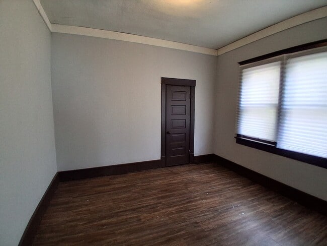 Building Photo - 1218 Chandler St