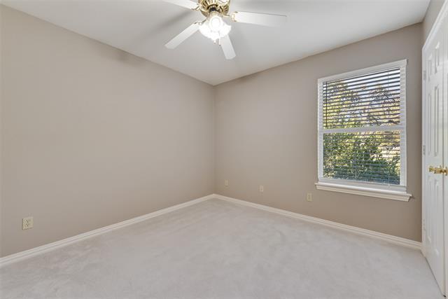 Building Photo - 2569 Castle Cir