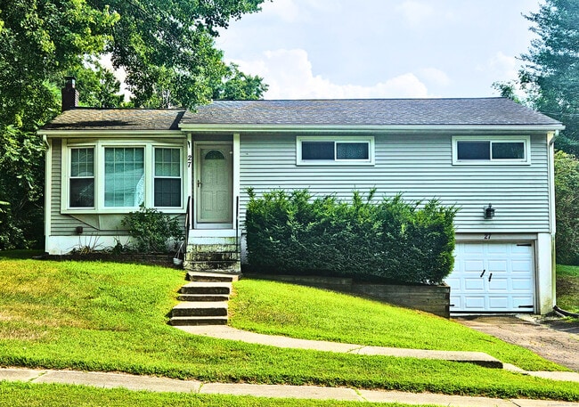 Primary Photo - 27 Highview Terrace