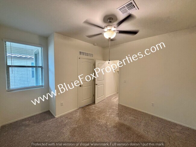 Building Photo - 8896 E Pantano Bluff Dr