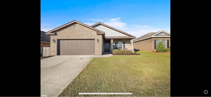 Building Photo - 1749 Covington Ln
