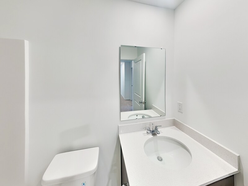 Building Photo - 8662 Hollander Dr