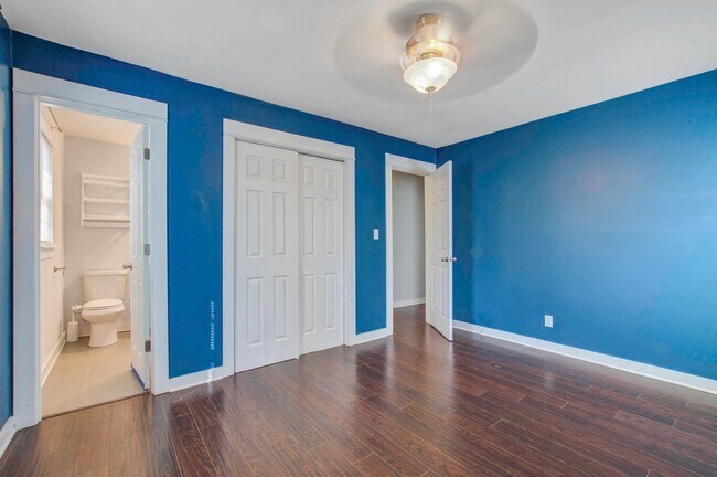 Building Photo - 229 Jean Wells Dr