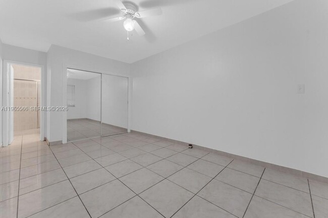 Building Photo - 5831 Taylor St