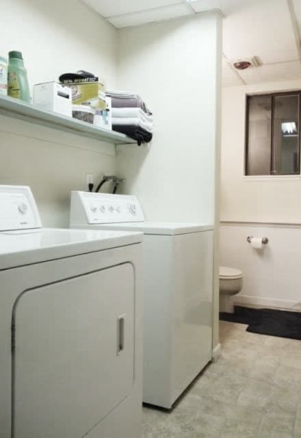 Building Photo - Beautiful Remodeled 3BR/2.5BA Home in Kent...