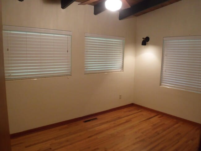 Building Photo - 623 Voncile Ave