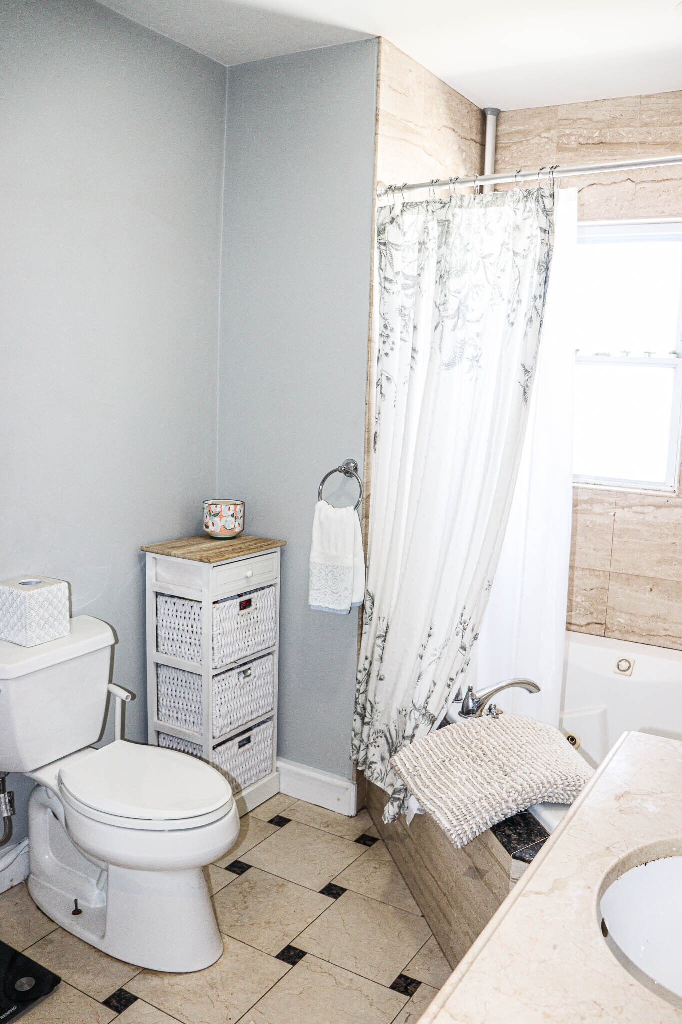 Building Photo - 36 Lancaster St