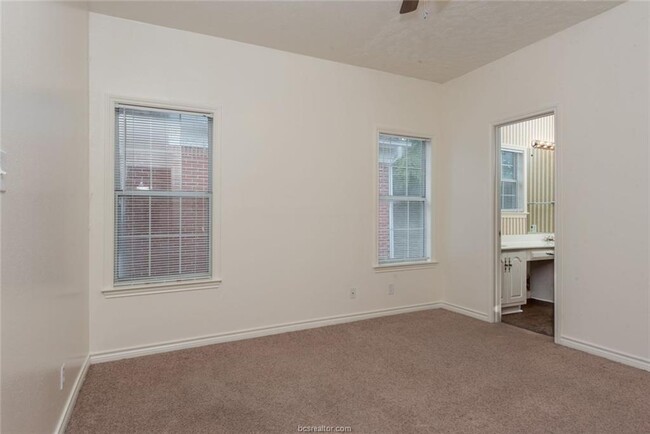 Building Photo - 4400 Carter Creek Pkwy