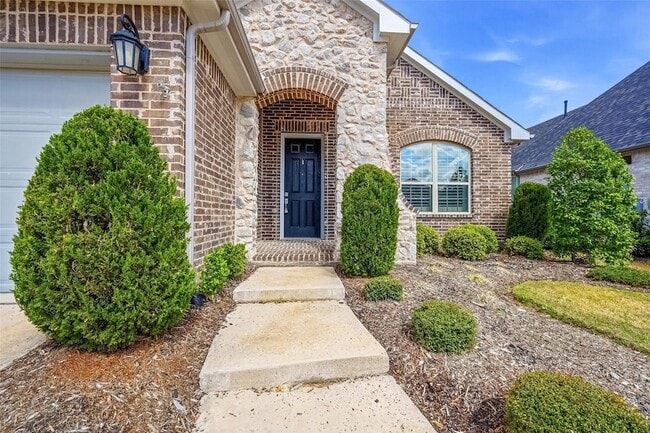 Building Photo - 1620 Mcdougall Crk