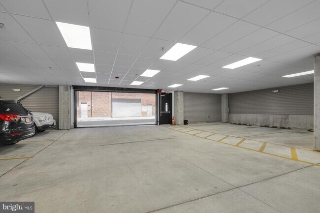 Building Photo - 1731 Tilghman St